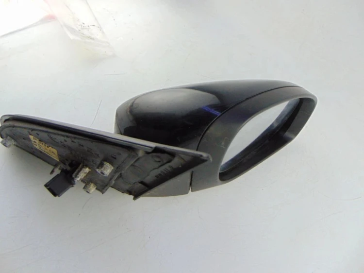 LUSTERKO PRAWE OPEL VECTRA C(2002-2008) 1.9 CDTI