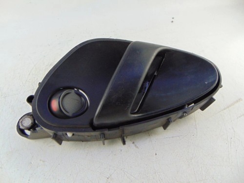 KLAMKA WEWNĘTRZNA LEWY PRZÓD CITROEN XSARA II 1.4 9623200177