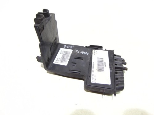 KLEMA AKUMULATORA PLUSOWA PEUGEOT 308 T7 (2007-2013) 9660222380