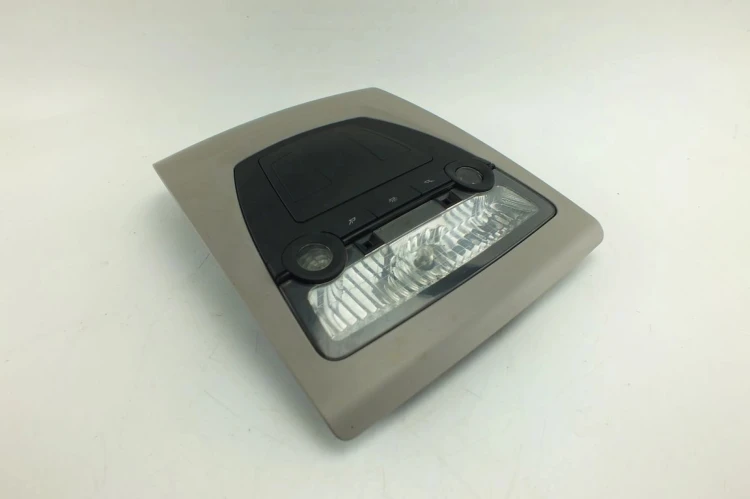 LAMPKA PODSUFITKI BMW F10 (2009-2013) 2.0D N47D20C 184KM