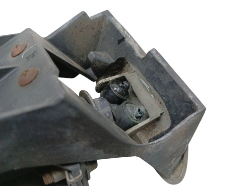 SPRYSKIWACZ LAMPY LEWY MAZDA 3 I BK (2003-2006) 1.6 DI 109KM