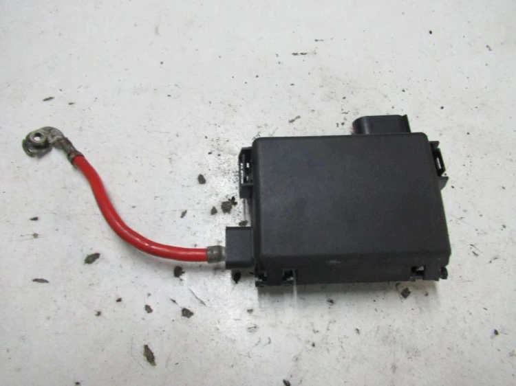 KLEMA AKUMULATORA PLUSOWA SEAT LEON I (1999-2005)