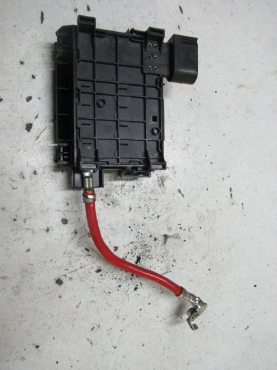 KLEMA AKUMULATORA PLUSOWA SEAT LEON I (1999-2005)