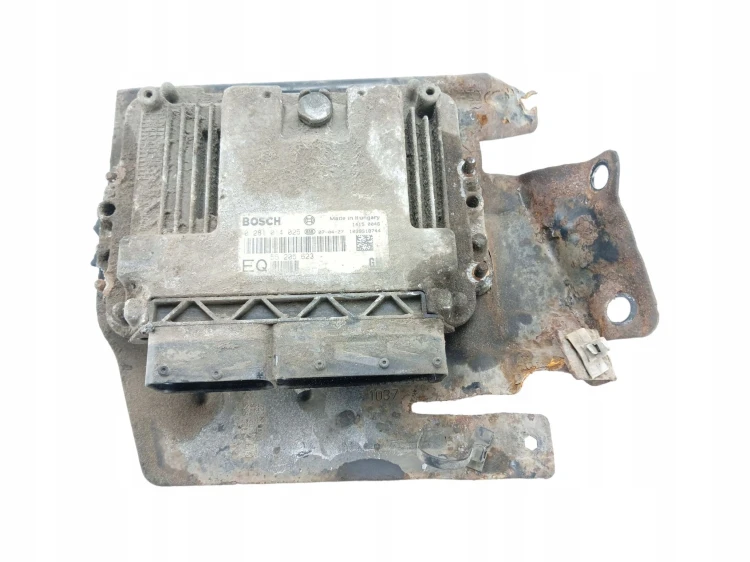 KOMPUTER STEROWNIK SILNIKA OPEL ASTRA H LIFT (2006-2014) 1.9 CDTI 120KM 552
