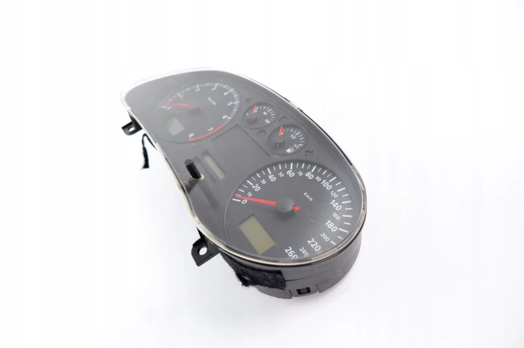 LICZNIK SEAT TOLEDO II (1999-2004) 2.3 V5 150KM 110080013005 W01M0920820C