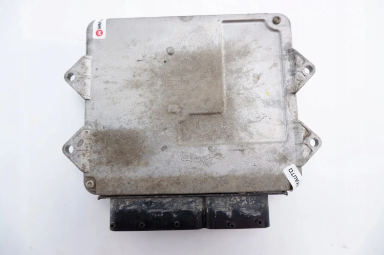 KOMPUTER STEROWNIK SILNIKA FIAT IDEA 1.3 JTD 51768656