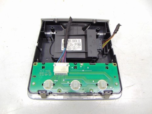 LAMPKA PODSUFITKI BMW E91 LIFT 2.0 D N47D20 143KM