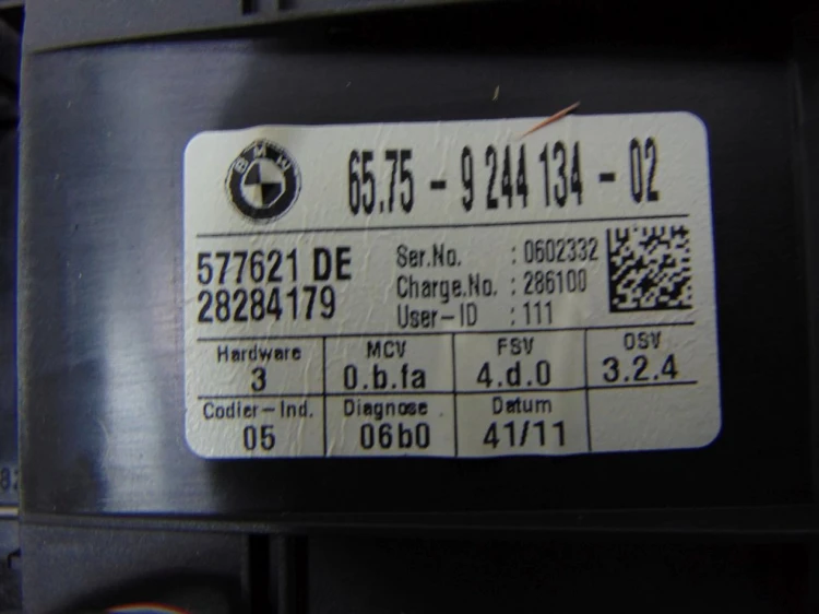 LAMPKA PODSUFITKI BMW E91 LIFT 2.0 D N47D20 143KM
