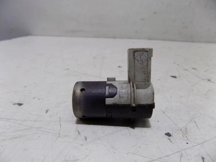 CZUJNIK PARKOWANIA RENAULT LAGUNA II LIFT (2005-2007) 8200417705