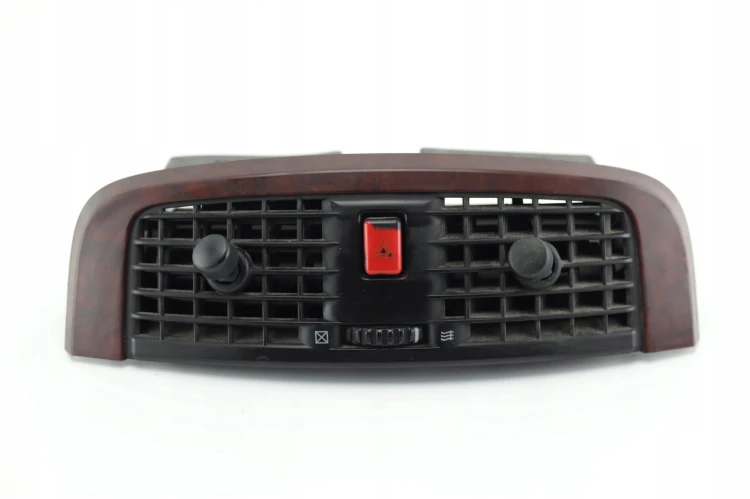 KRATKA NAWIEWU ŚRODKOWA CADILLAC SRX 25703804