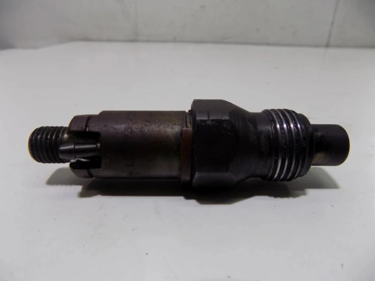 WTRYSKIWACZ RENAULT KANGOO I (1998-2003) LCR6735405