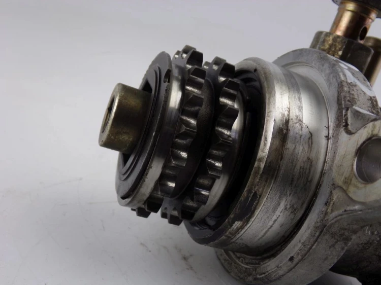 POMPA WSPOMAGANIA NISSAN ALMERA N16(2000-2006) 2.2 DCI 49110 4U105