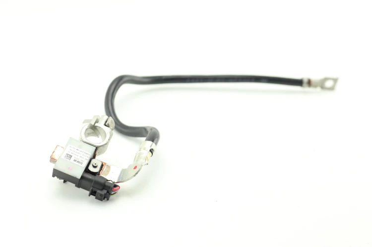 KLEMA AKUMULATORA MINUSOWA BMW E88 (2008-2013) 2.0 D 143KM 7616199-01