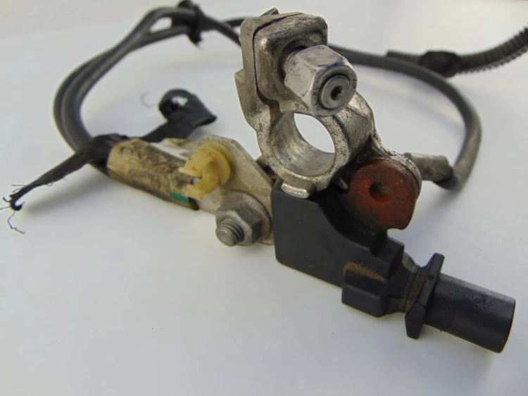 KLEMA AKUMULATORA MINUSOWA PEUGEOT 3008 1.6 THP 9676811880