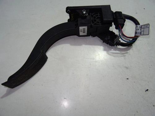 PEDAŁ GAZU POTENCJOMETR KIA SORENTO I (2002-2009) 35190-4X600