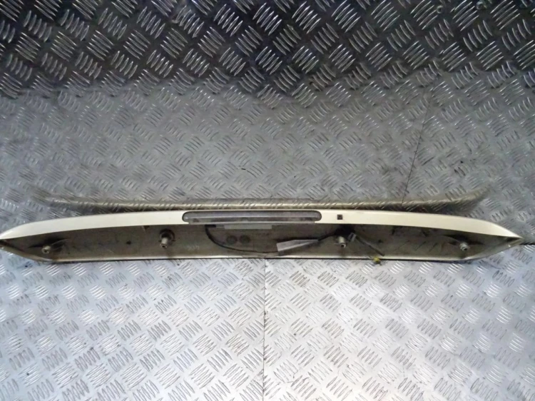 BLENDA KLAPY BAGAŻNIKA PEUGEOT 406 (1995-1999)