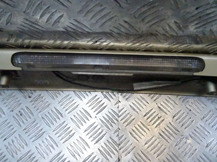 BLENDA KLAPY BAGAŻNIKA PEUGEOT 406 (1995-1999)