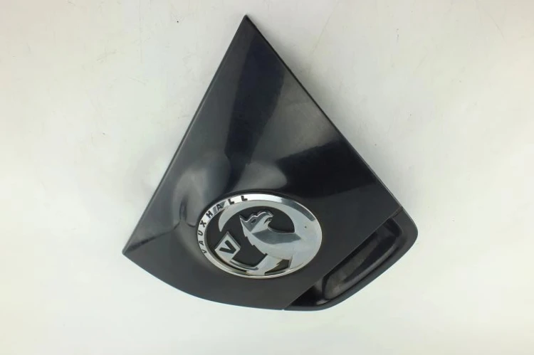 KLAMKA KLAPY BAGAŻNIKA OPEL ASTRA J (2009-2012)