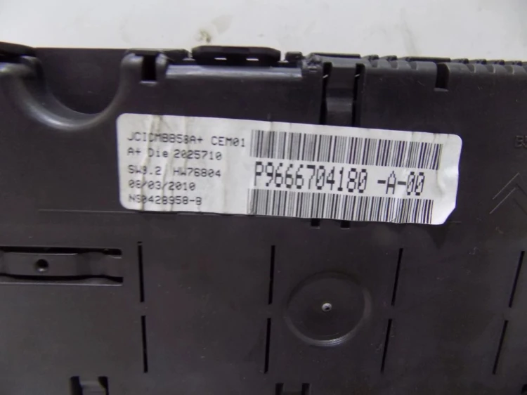 LICZNIK CITROEN C4 PICASSO (2006-2013) 9666704180