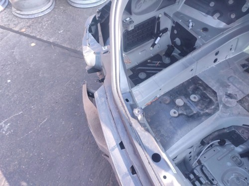 PAS TYLNY BMW 6 F13 (2010-2014) 3.0 D 313KM