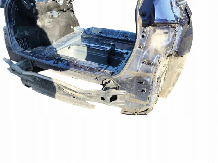 PAS TYLNY WANNA BMW F31 LIFT (2015-2018) 2.0 D 163KM