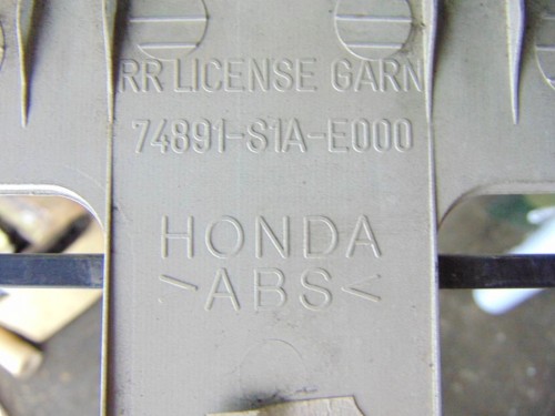 BLENDA KLAPY BAGAŻNIKA HONDA ACCORD VI (1999-2000) 2.0 147 74891-S1A-E000