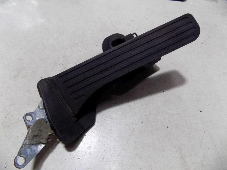 PEDAŁ GAZU POTENCJOMETR SEAT LEON II (2005-2012) 6PV008745-00