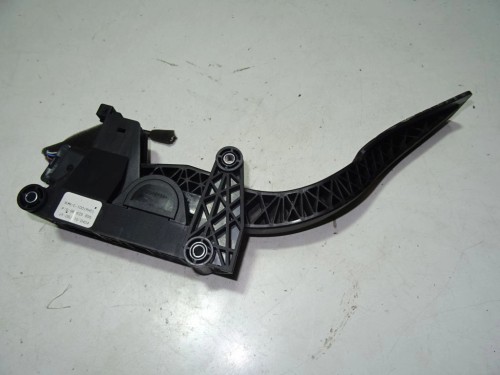 PEDAŁ GAZU POTENCJOMETR CHEVROLET CAPTIVA 96625895