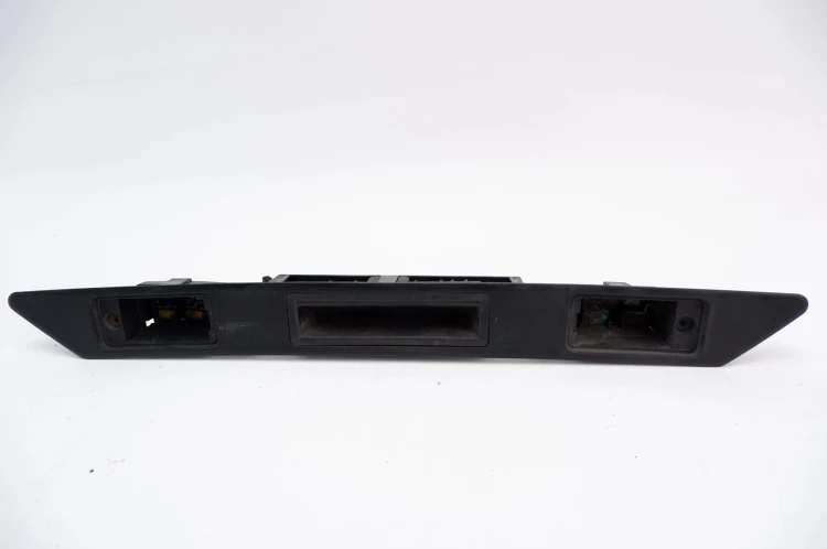 BLENDA KLAPY BAGAŻNIKA AUDI A4 B7 (2004-2008) 2.0 TDI 8P48275743FZ