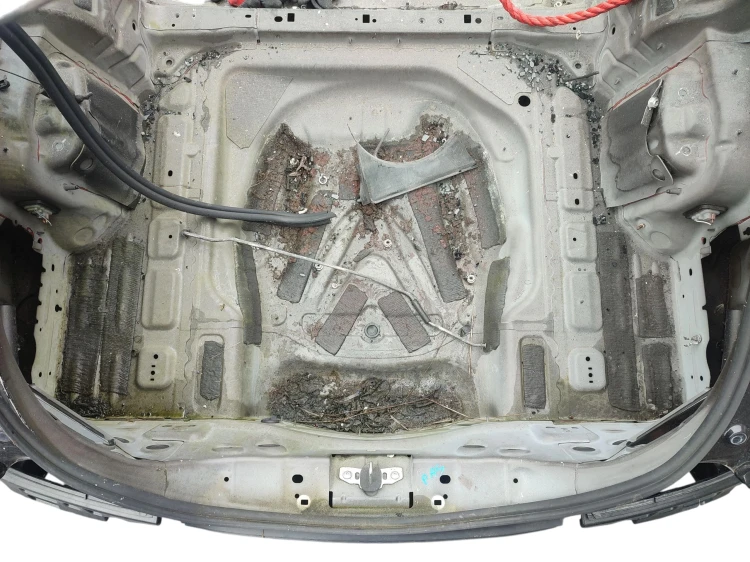 PAS TYLNY WANNA MERCEDES CLA W117 (2015-2017)