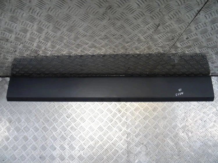 LISTWA LEWY BOK RENAULT MASTER III (2010 -)