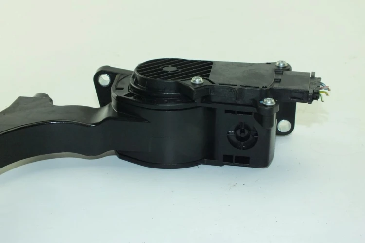 PEDAŁ GAZU POTENCJOMETR SKODA FABIA I 6Y 1.2 6Q1721503F