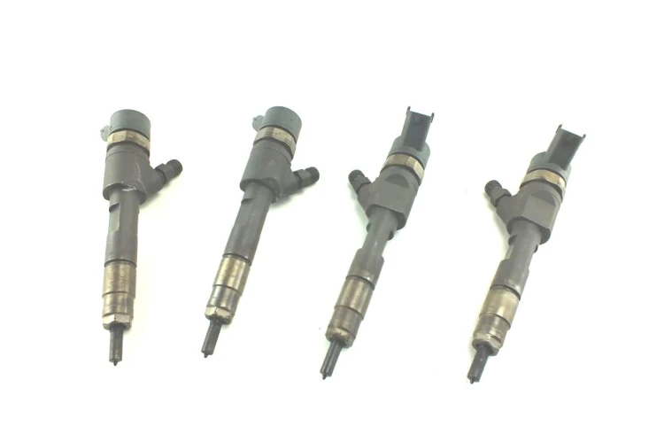 WTRYSKIWACZ RENAULT SCENIC III (2009-2013) 82778396