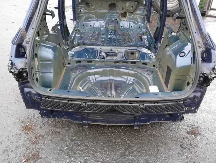 PAS TYLNY VOLKSWAGEN T-ROC (2017-2021) 1.5 TSI 150KM