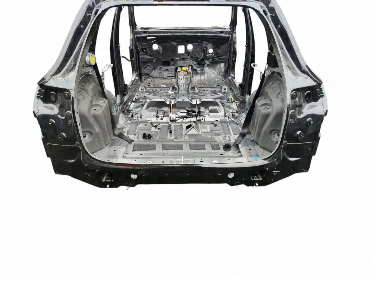 PAS TYLNY WANNA MERCEDES EQA H243 LIFT (2024-) 250+ 190KM