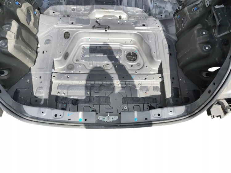 PAS TYLNY WANNA MERCEDES A W177 (2018-2022) 1.3 CGI 136KM