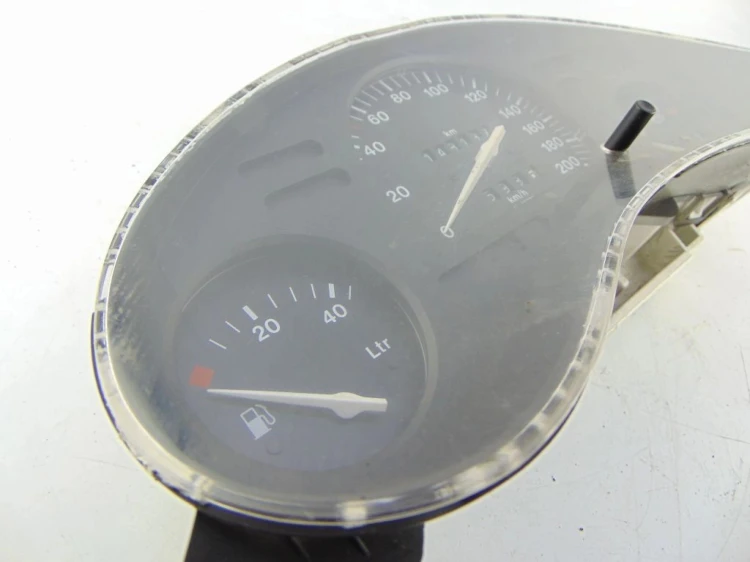 LICZNIK OPEL CORSA B 1.0 90534388