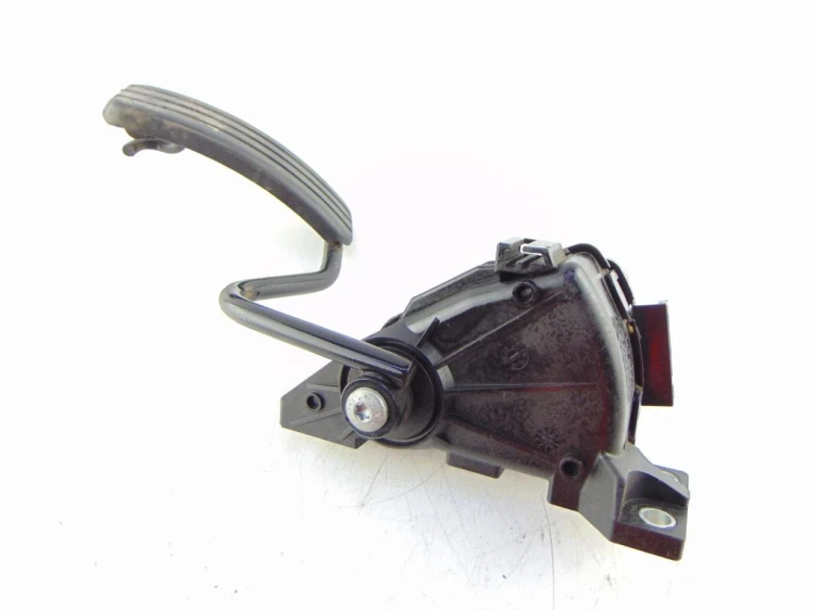 PEDAŁ GAZU POTENCJOMETR RENAULT ESPACE IV (2003-2006) 2.2 DCI 8200007512
