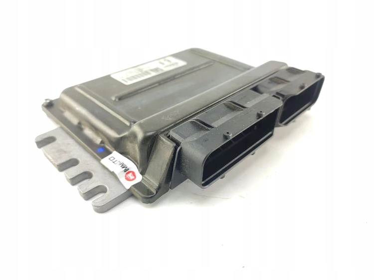 KOMPUTER STEROWNIK SILNIKA NISSAN ALMERA N16(2000-2006) 1.8 16V MEC32-211
