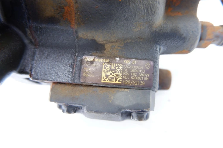 POMPA WTRYSKOWA RENAULT SCENIC III (2009-2013) 8200821184