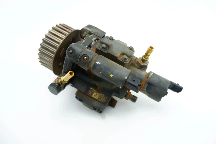 POMPA WTRYSKOWA RENAULT SCENIC III (2009-2013) 8200821184