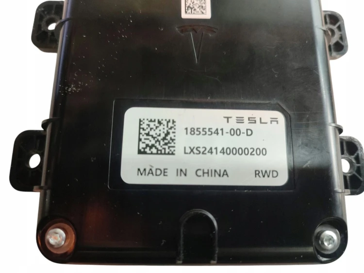 MODUŁ USB TESLA MODEL 3 LIFT (2023-) 60kWh 283KM 1855541-00-D