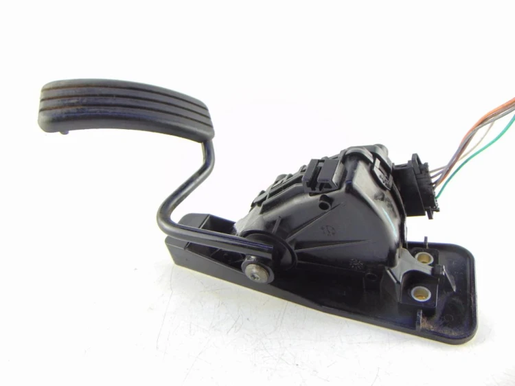 PEDAŁ GAZU POTENCJOMETR RENAULT ESPACE IV LIFT (2006-2014) 8200700381