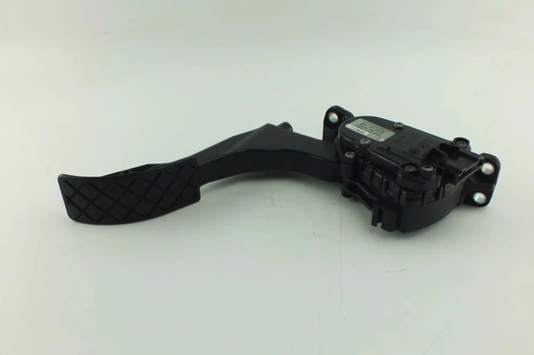 PEDAŁ GAZU POTENCJOMETR VOLKSWAGEN POLO IV 1.9 TDI 6Q1721503B