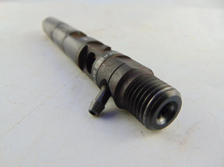 WTRYSKIWACZ RENAULT CLIO III (2005-2009) 1.5 DCI 8200207935
