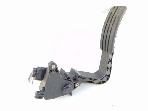 PEDAŁ GAZU POTENCJOMETR RENAULT MEGANE III (2008-2013) 1.9 DCI 180100009R