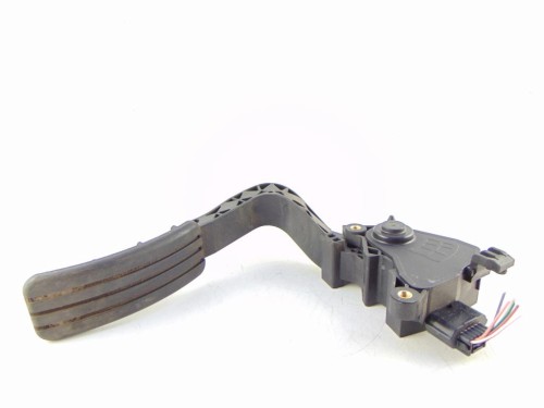 PEDAŁ GAZU POTENCJOMETR RENAULT MEGANE III (2008-2013) 1.9 DCI 180100009R