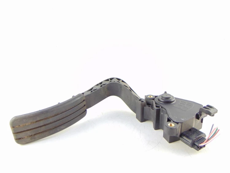 PEDAŁ GAZU POTENCJOMETR RENAULT MEGANE III (2008-2013) 1.9 DCI 180100009R