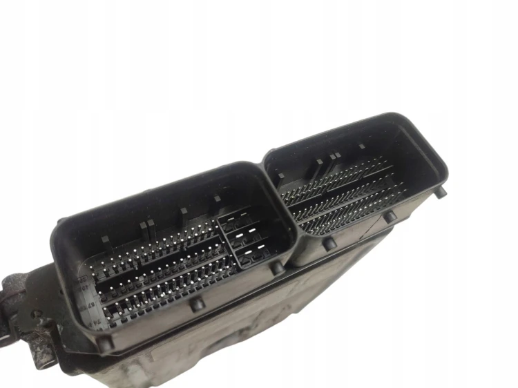 KOMPUTER STEROWNIK SILNIKA LAND ROVER RANGE ROVER SPORT II L494 (2013-2017)