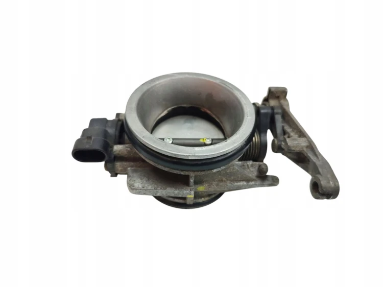 PRZEPUSTNICA DACIA DUSTER I (2010-2013) 1.6 16V 105KM 7700875435